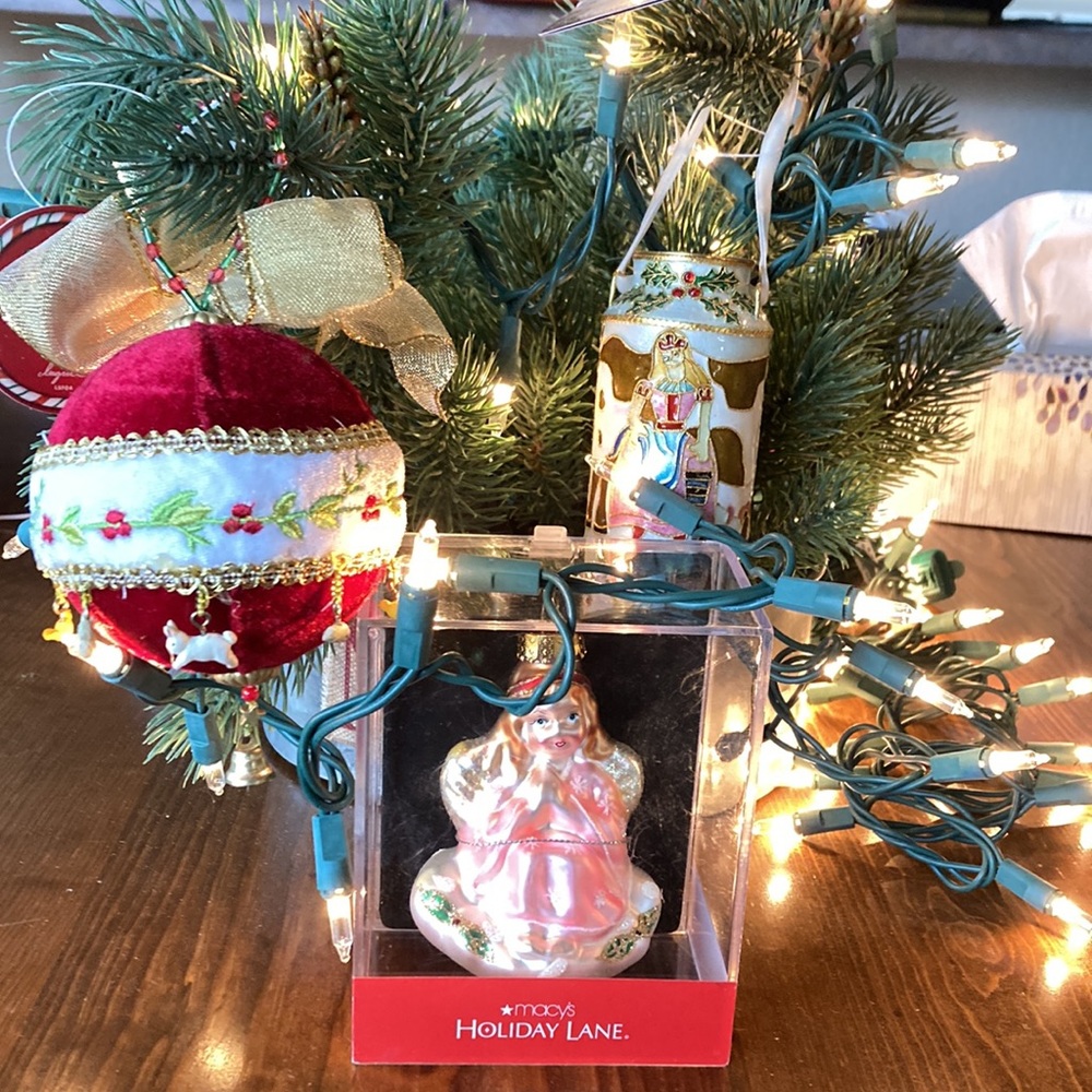 Set of 3 Collectable Christmas Ornaments